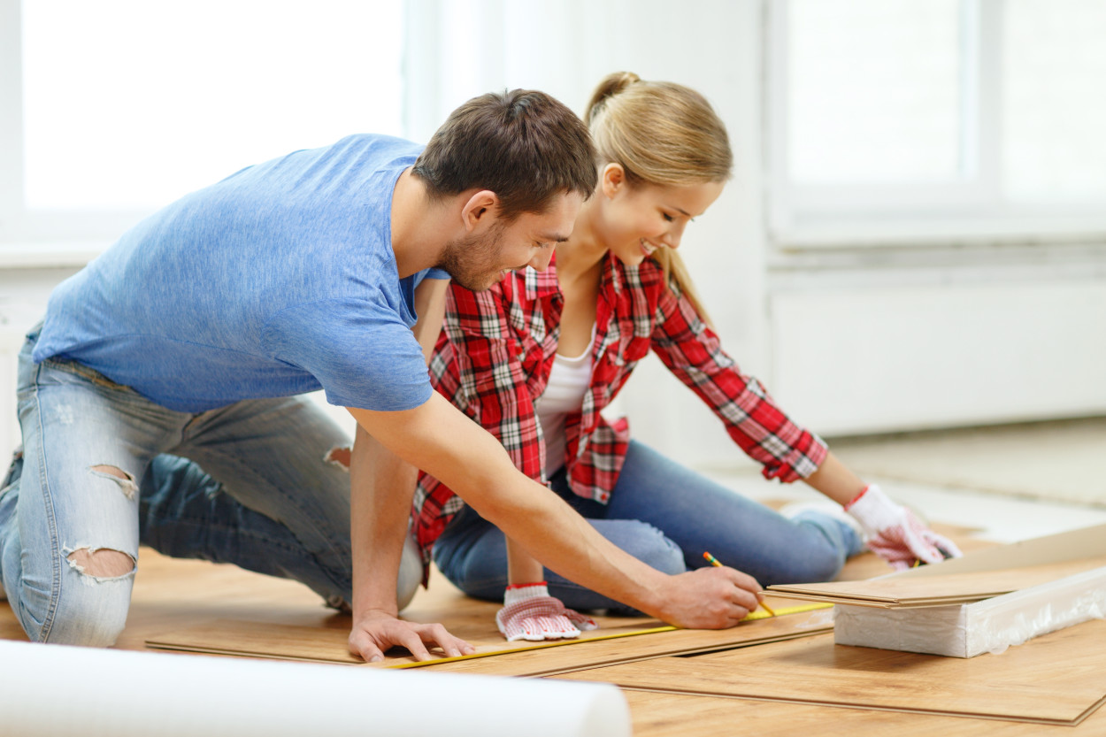 How to Lay Vinyl Flooring Quickly and Efficiently | BuildDirect