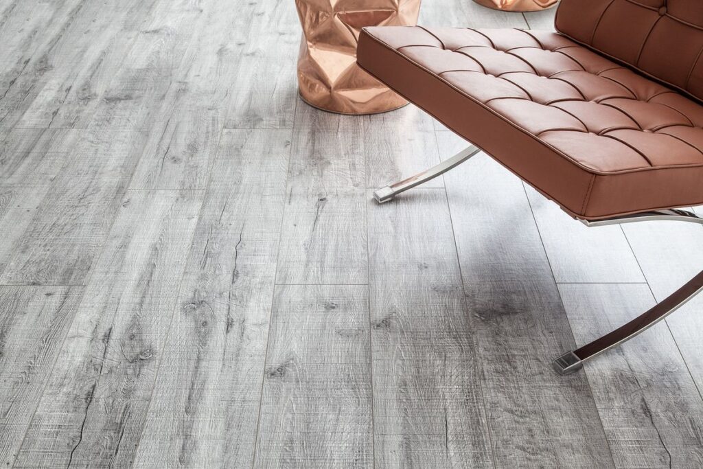 Lamton Laminate - 12.3mm AC3 - Pearl Leather Collection